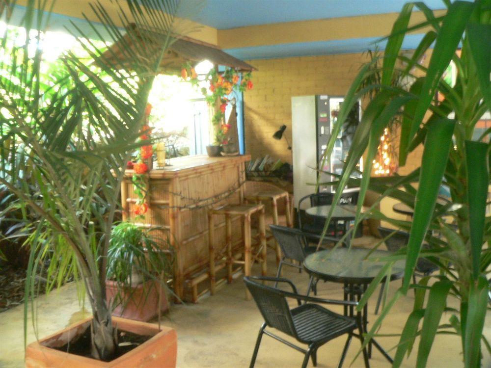 Port Stephens Motel Nelson Bay Buitenkant foto
